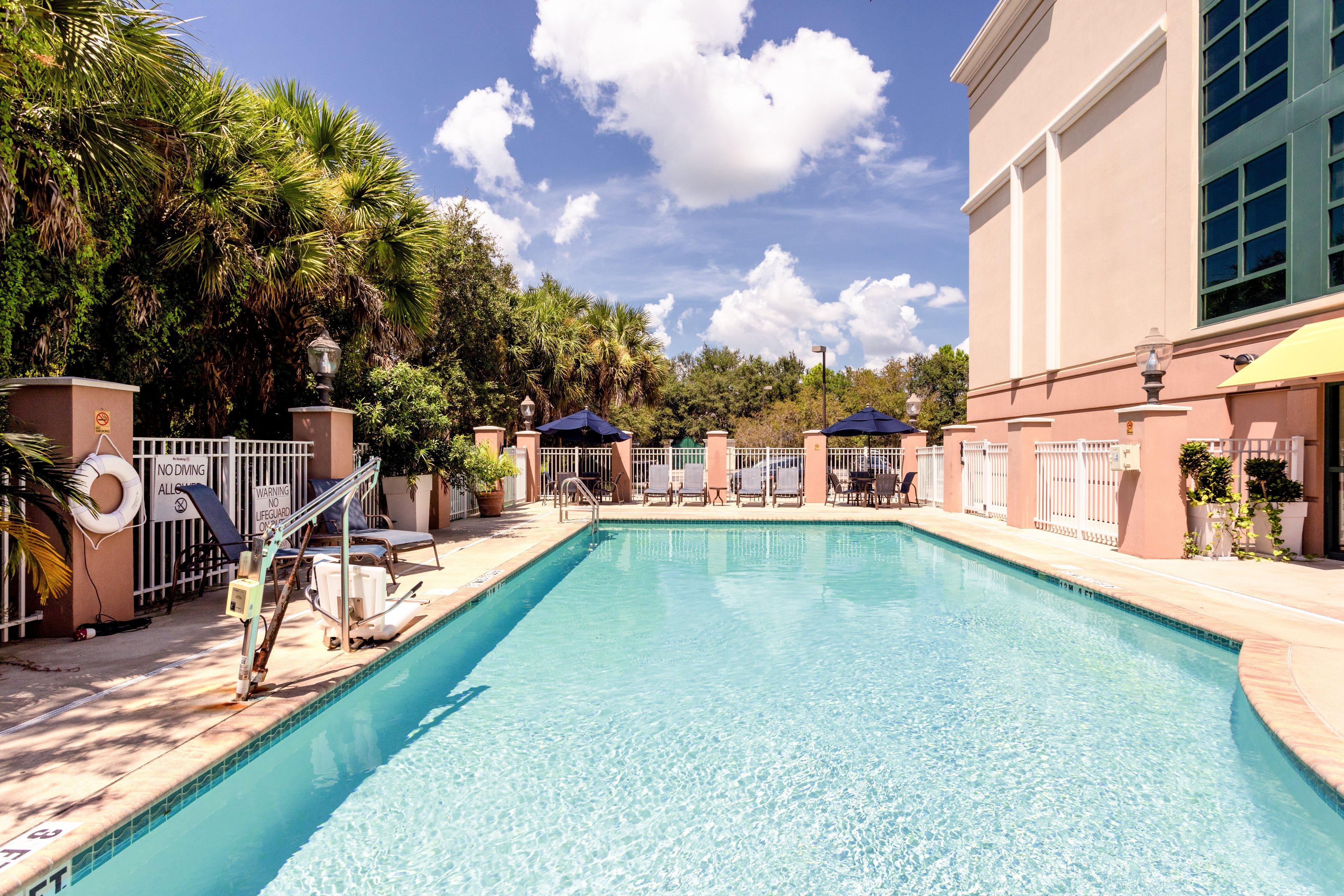 Holiday Inn Express & Suites Bradenton East-Lakewood Ranch By Ihg Exterior photo