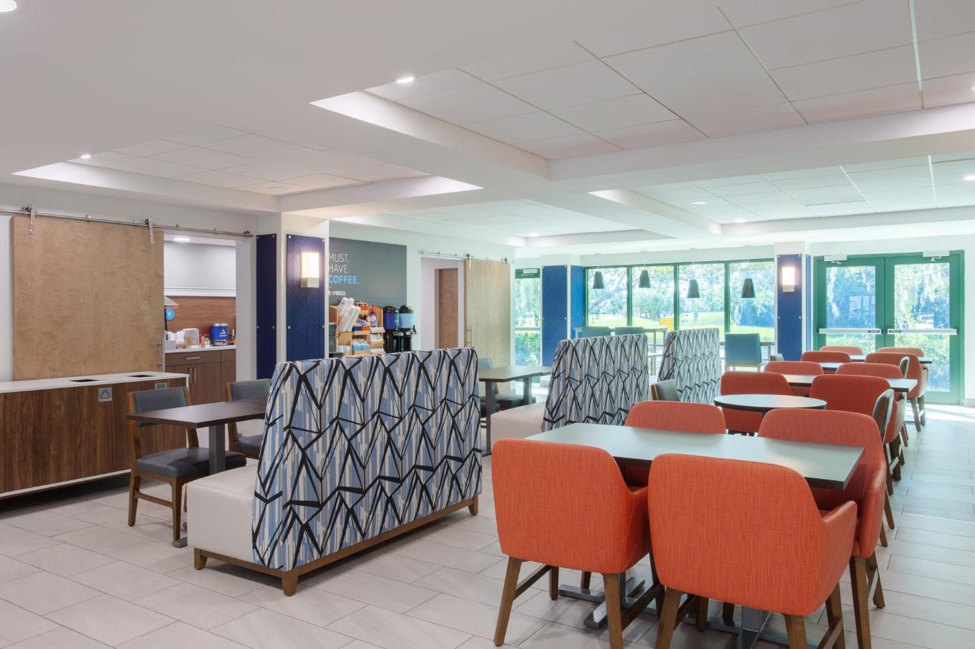 Holiday Inn Express & Suites Bradenton East-Lakewood Ranch By Ihg Exterior photo
