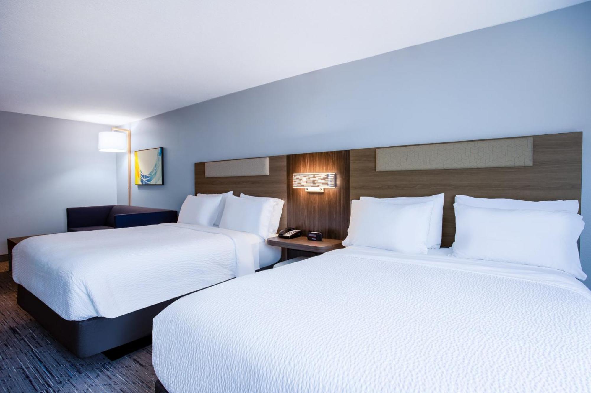 Holiday Inn Express & Suites Bradenton East-Lakewood Ranch By Ihg Exterior photo